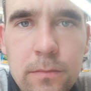 Олег, 31, Чишмы