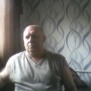вова, 63, Черногорск