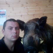 артем, 40, Жарковский