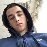 Серёжа, 19, Саяногорск