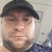 Иван, 32, Москва