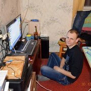 Олег Матвеев, 32, Алатырь