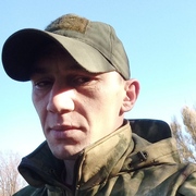 Максим, 30, Донецк