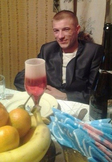 Моя фотография - Михаил, 42 из Санкт-Петербург (@mihail107719)