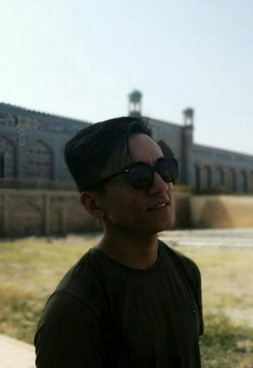 Моя фотография - Азиз, 24 из Ташкент (@aziz14482)