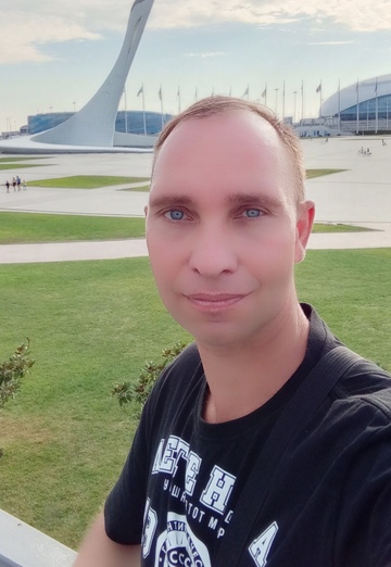Aleks (@aleks172468) — my photo № 1