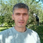 Рустам, 44, Пласт