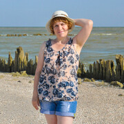 Елена, 57, Каменногорск