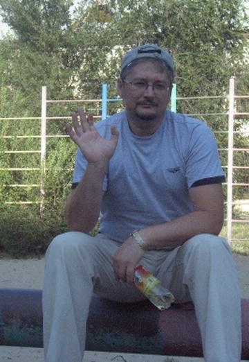Моя фотография - Юрий, 60 из Санкт-Петербург (@yriy2009)