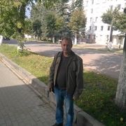 Юрий, 46, Слободской