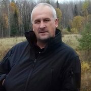 Олег, 56, Тосно