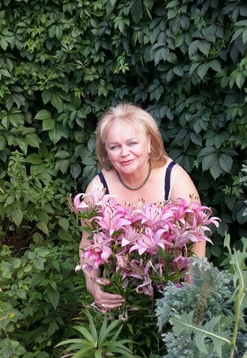 Моя фотография - Валентина, 67 из Волжский (Волгоградская обл.) (@valentina41725)