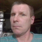 Владимир Тимошичев, 45, Устюжна
