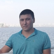 Дамир Кентухов, 31, Астрахань
