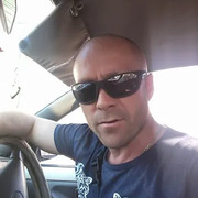 Игорь, 43, Черниговка