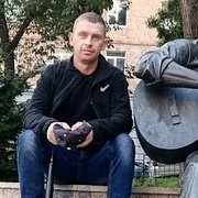 Владимир, 35, Уссурийск