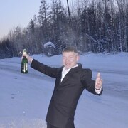 Андрей, 33, Ленск