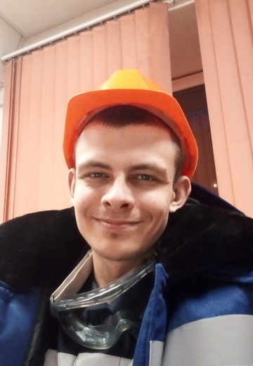 Моя фотография - Денис Игоревич, 29 из Краснотурьинск (@denisigorevich25)