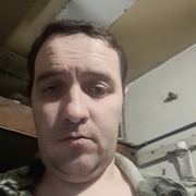 Дмитрий, 31, Залари