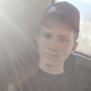 Юрий, 18, Тавда