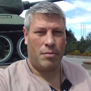 Александр, 45, Белово