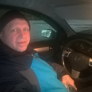 Влад, 45, Серов