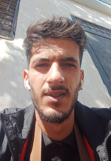 H k (@hk131) — my photo № 2