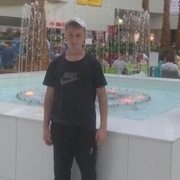 Владислав, 23, Черногорск