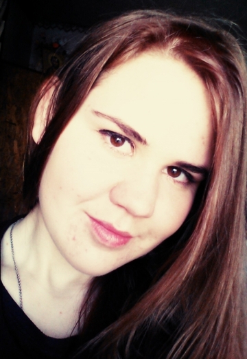 Моя фотография - Карина, 25 из Богуслав (@khustochkina1702)