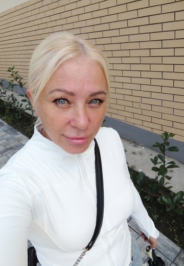 Oksana👠 (@oksana116048) — ma photo n°. 1