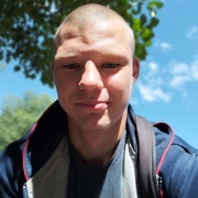 Степан, 19, Томск