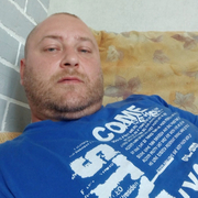 Александр, 30, Новомосковск