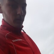 Павел Лазарев, 21, Хлевное