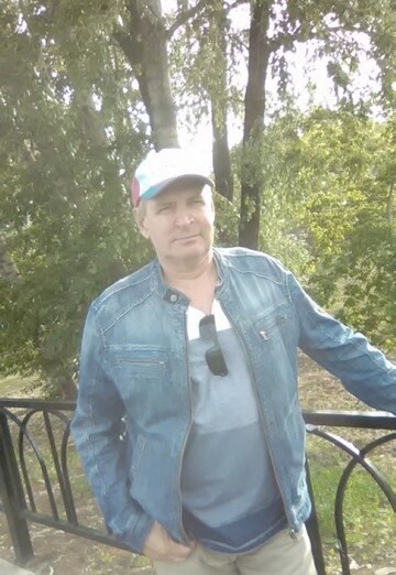 Моя фотография - Юрий, 60 из Магнитогорск (@uriy148529)