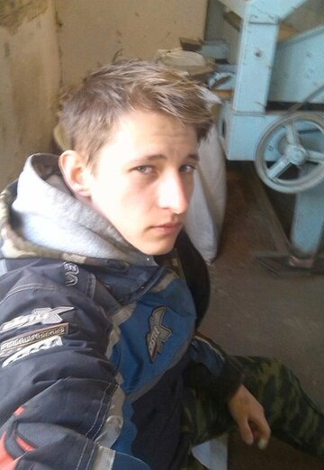 Моя фотография - Дмитрий, 25 из Урюпинск (@dmitriy394292)
