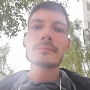 Сергей, 35, Мирный (Архангельская обл.)