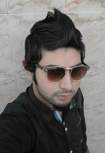 Моя фотография - Ofichal Sheikh Danish, 27 из Карачи (@ofichalsheikhdanish)