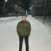 Den, 31, Тырныауз