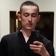 Абубакр, 22, Москва