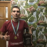 White, 31, Новый Уренгой
