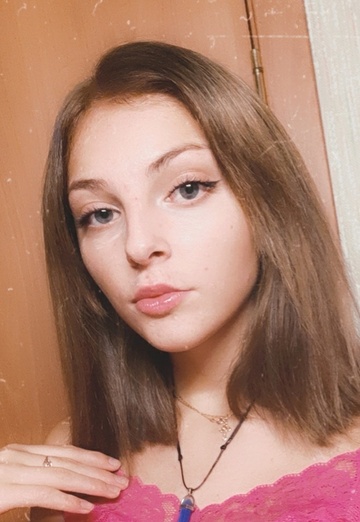 La mia foto - Elizaveta Yagafarova, 22 di Abu Dhabi (@elizavetayagafarova0)