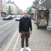 karim 40 Brussels