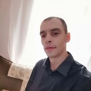 Александр, 32, Новоуральск