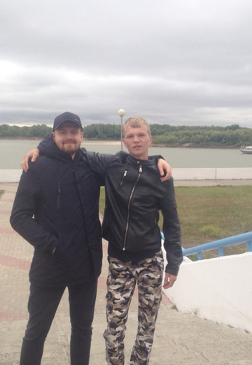 Моя фотография - Дмитрий, 28 из Камень-Рыболов (@dmitriy326159)