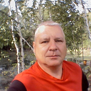 Михаил, 54, Петровское