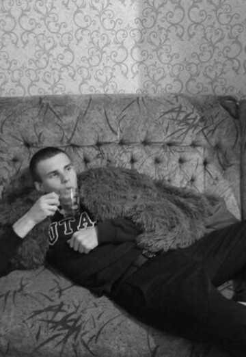 Моя фотография - Виктор, 24 из Керчь (@ml4kn)