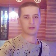Максим, 31, Красноярск