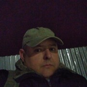 Валерий, 45, Белоусово