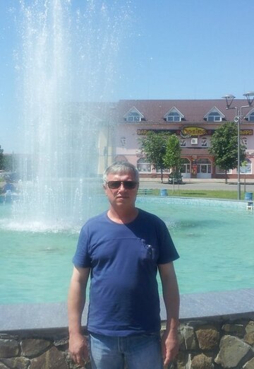 Моя фотография - Viktor, 65 из Калинковичи (@viktor6989)