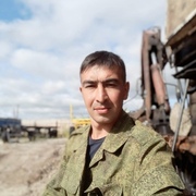 Рустам, 38, Излучинск